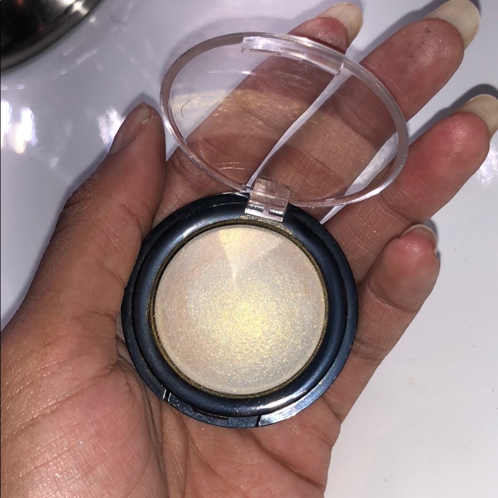 PAT MCGRATH GOLD 003 HIGHLIGHTER / PIGMENT